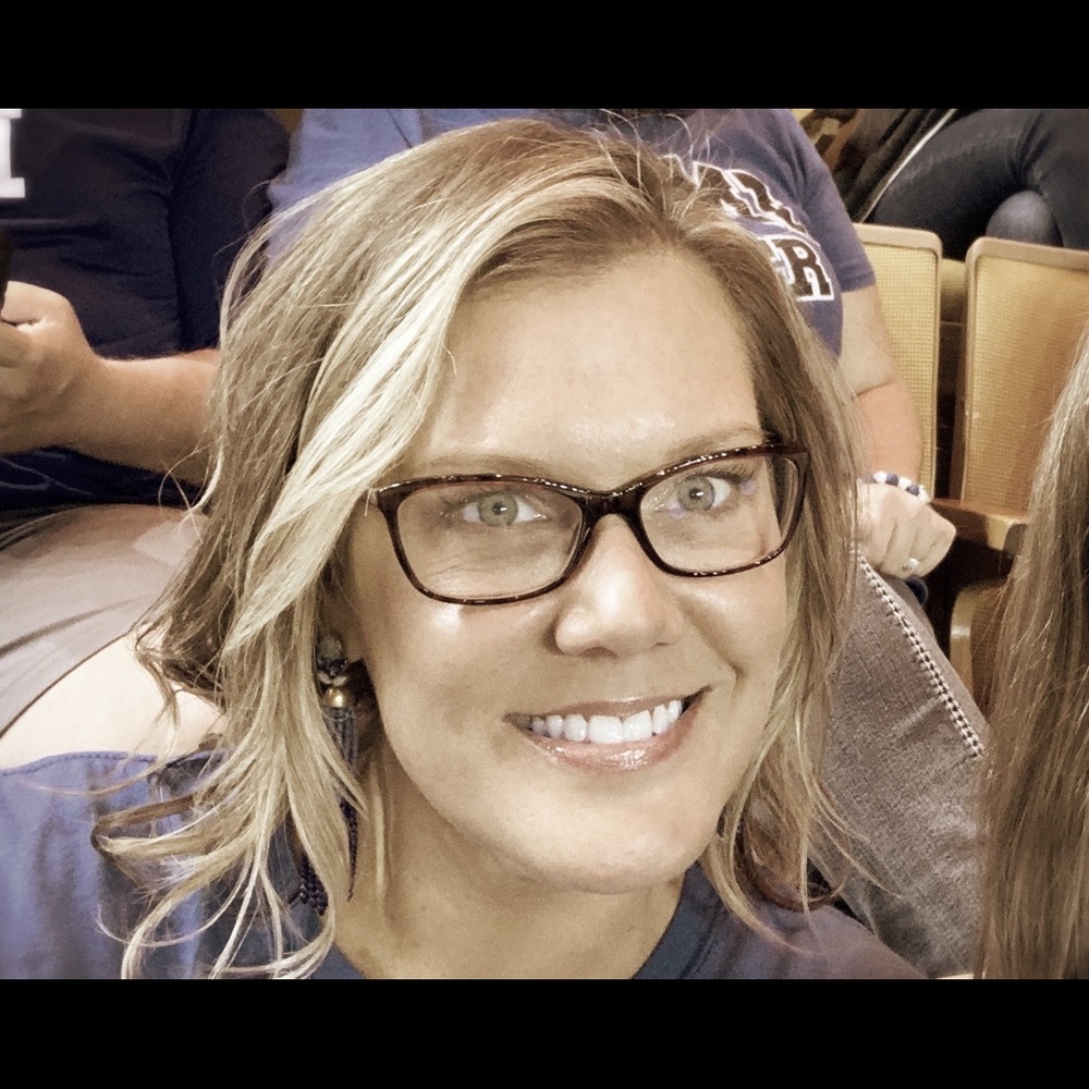 Hi! I'm Nichole. Thanks for stopping by!